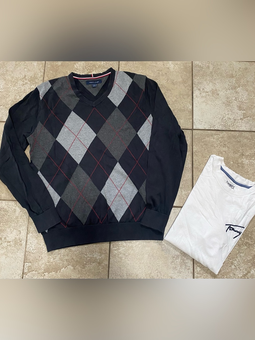 Tommy Hilfiger Men’s Argyle V-Neck Sweater & Tommy Jeans White Script Tee Bundle